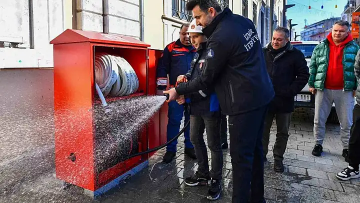 İzmir Büyükşehir'den yangın güvenliğine sıkı denetim