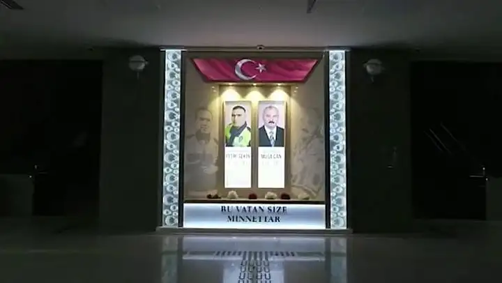 İzmir Cumhuriyet Başsavcılığı adliye şehitlerini kliple andı