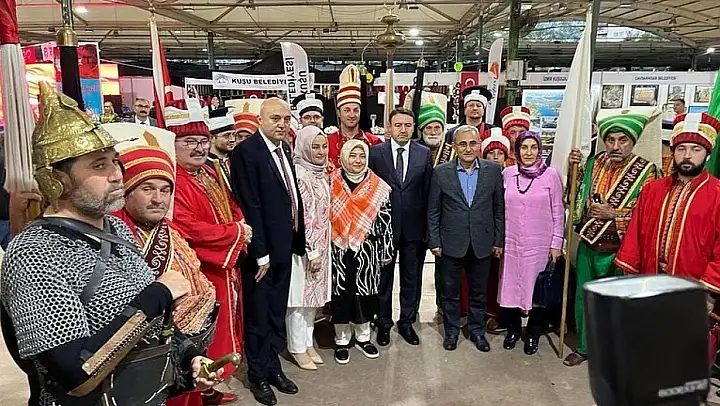 İzmir'de 'Kütahya Tanıtım Günleri' başladı