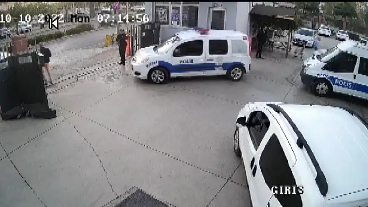 İzmir'de aranan şüphelilere şafak operasyonu: 6 tutuklama