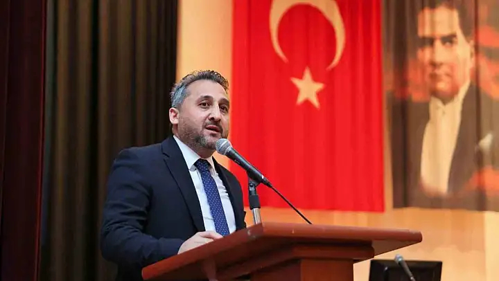 İzmir'de, Azerbaycan soykırımları paneli