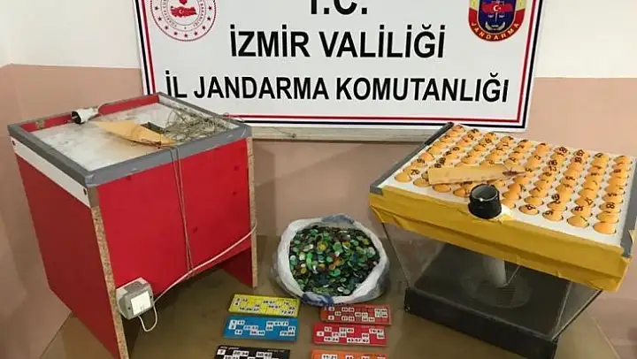 İzmir'de kumar operasyonu: 59 kişiye 267 bin 349 lira ceza kesildi