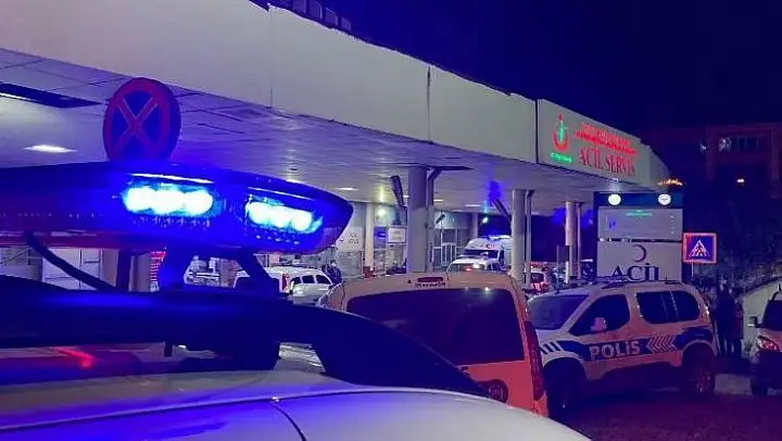 İzmir'de polisi ve ESHOT çalışanlarını yaralayan şüpheliler tutuklandı