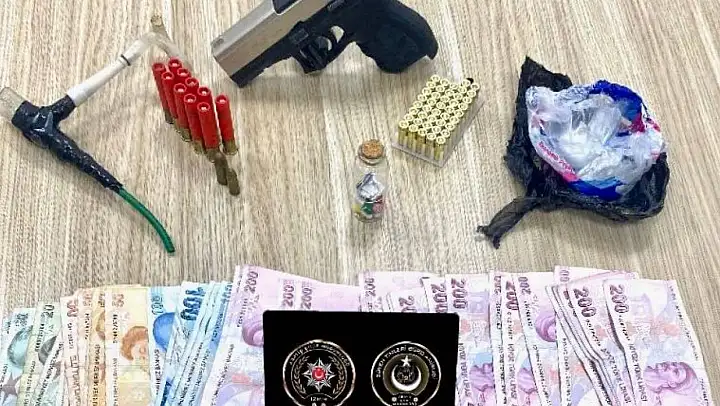 İzmir'de uyuşturucu operasyonu: 1 tutuklama
