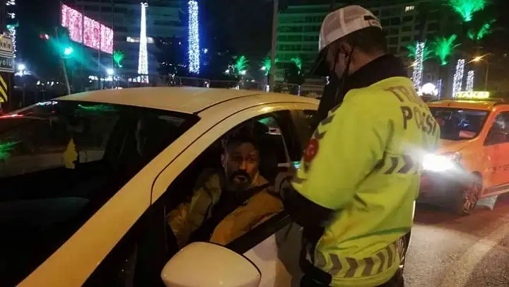 İzmir emniyetinden yılbaşında sıkı denetim