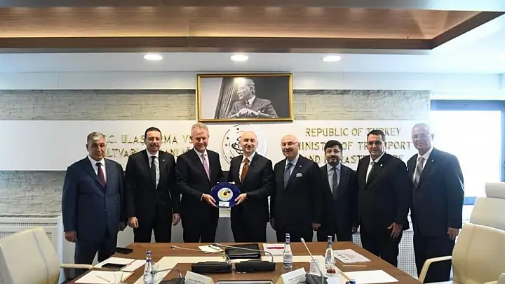 İzmir projeleri için Ankara çıkartması