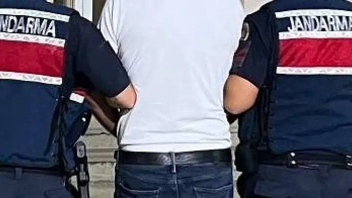 Jandarma ekipleri suçlulara göz açtırmıyor:  25 gözaltı