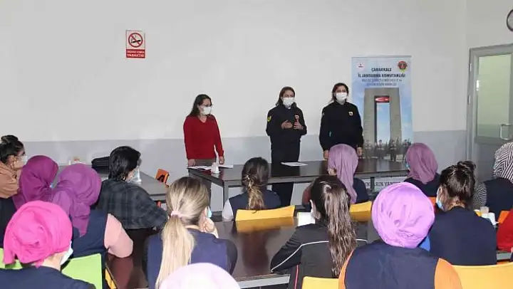Jandarmadan 136 kadına 'şiddetle mücadele' eğitimi