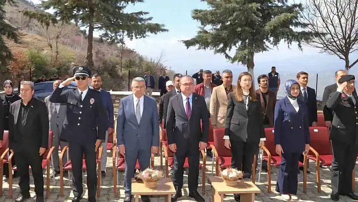 Karatepe Şehitliği'nde anma programı
