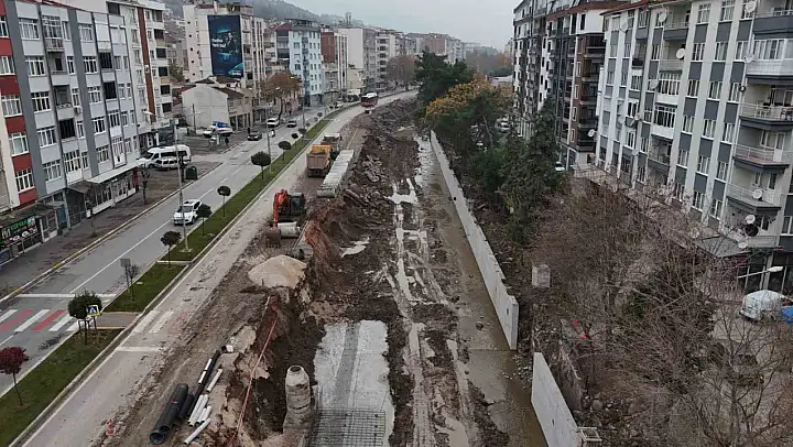 Karesi'de taşkın riski azalacak