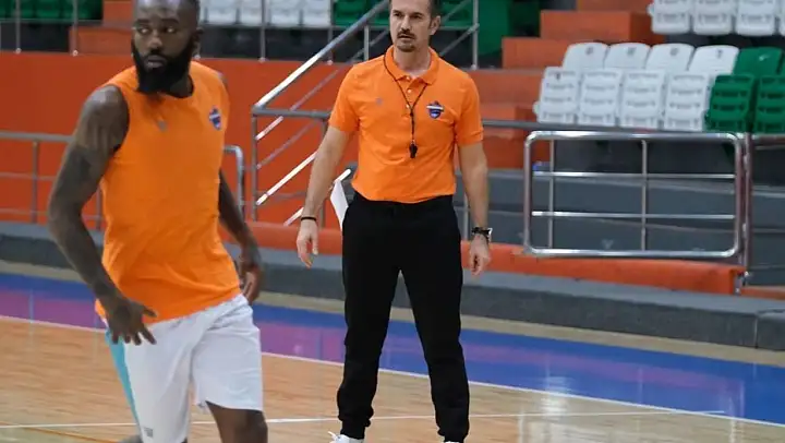 Karşıyaka, Başantrenör Ahmet Çakı ile anlaştı