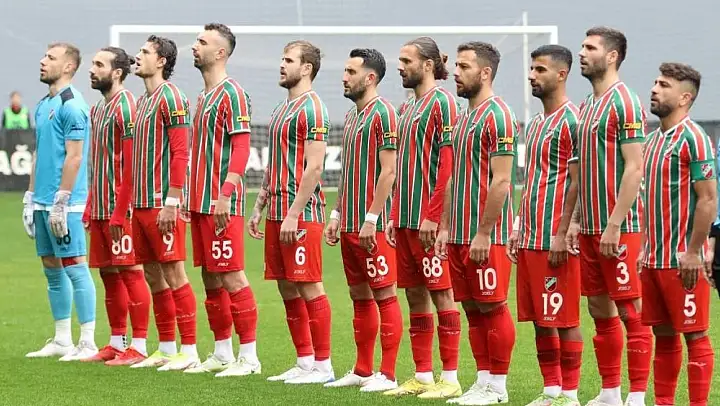 Karşıyaka'da yeni transferler sessiz kaldı