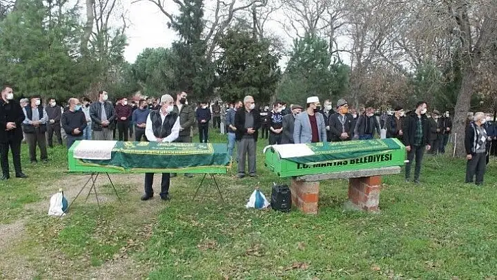 Kazada ölen baba oğul yan yana defnedildi