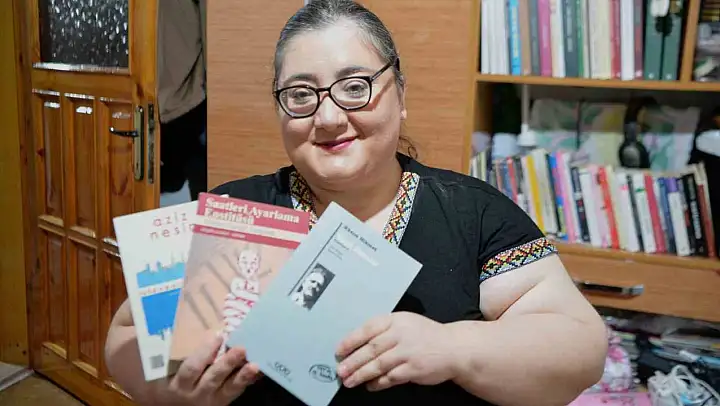 Kendisini hayata bağlayan kitaplarını Osmangazi Belediyesi'ne bağışladı
