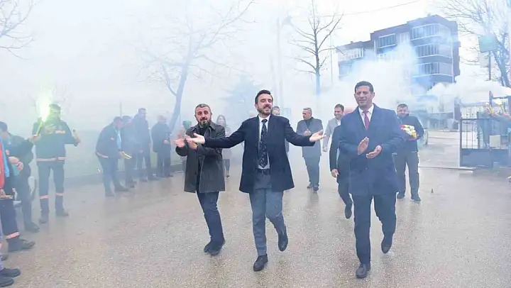 Kestel Belediyesi'nde en düşük işçi maaşı maaş 34 bin 100 lira