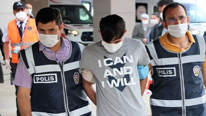 Kız arkadaşını öldürdü 'Korkutmak istemiştim' dedi