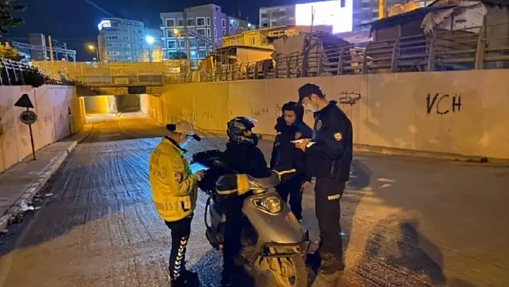 Konak'ta motosiklet uygulamalarında ceza yağdı