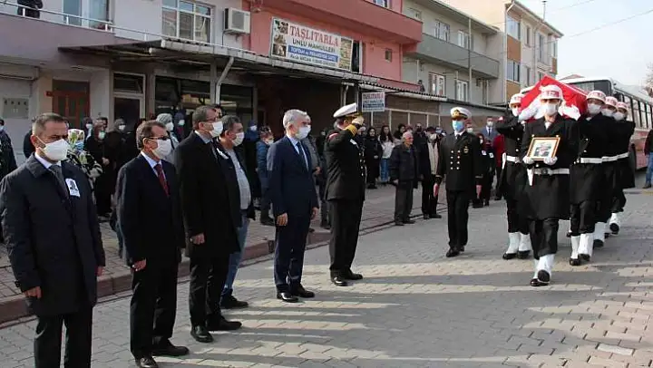 Kore gazisi son yolculuğuna uğurlandı