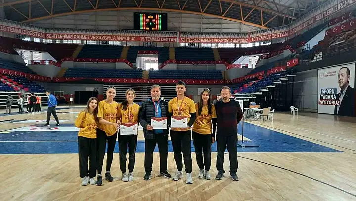 Köyceğizli Floor Curling sporcuları Türkiye Finallerine katılacak