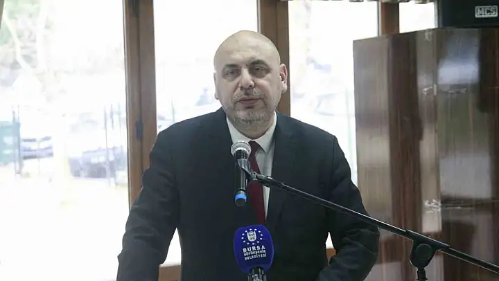 Kürsüde depremi konuşurken deprem oldu