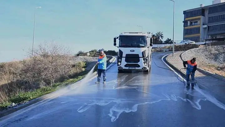 Kuşadası'nın hijyen savaşçıları  görev başında