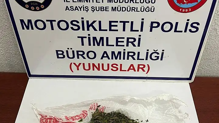 Kütahya'da üzerinde uyuşturucu bulunan kişi gözaltına alındı