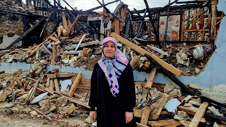 Kütahya'da yangın, bir ailenin bayram sevincini hüsrana çevirdi