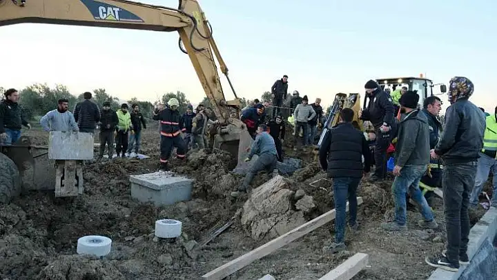 Manisa'da göçük altında kalan işçinin cesedine ulaşıldı