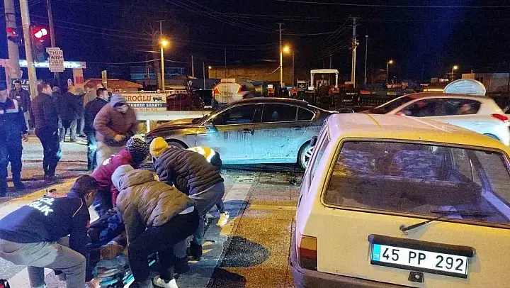 Manisa'da zincirleme kaza: 1 yaralı