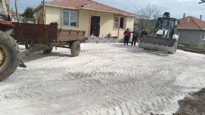 Manyas'ta dezavantajlı vatandaş ev sahibi yapıldı