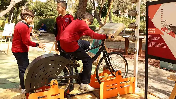 Marmaris Bilim Parkı, öğrencileri ağırladı