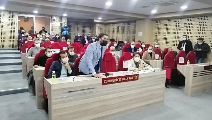 Menemen seçimi üçüncü kez ertelendi