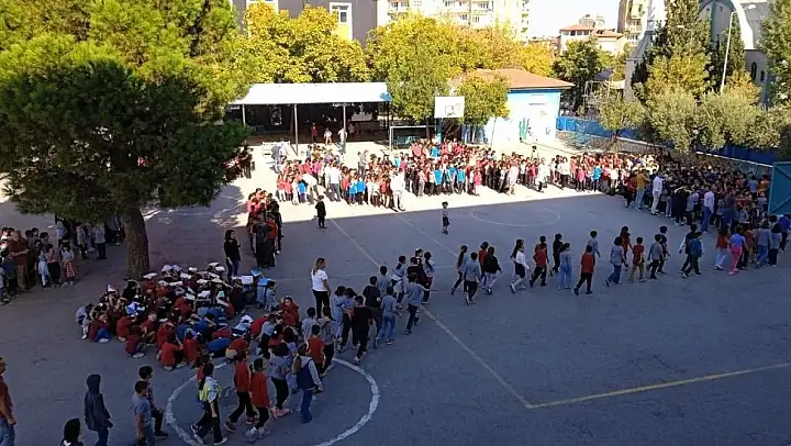 Merkezefendi İlkokulu'nda deprem ve tahliye tatbikatı yapıldı