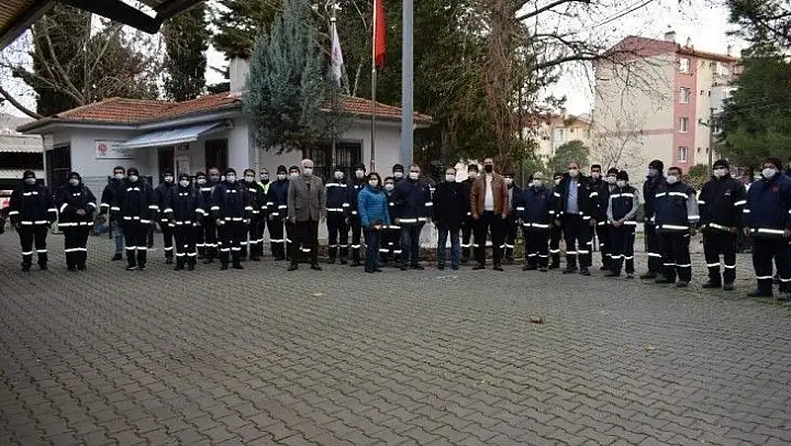MHP Karesi, temizlik personellerini unutmadı