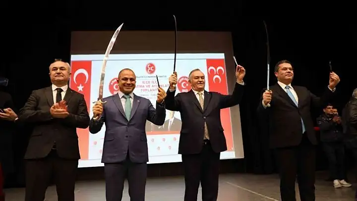 MHP'li Akçay, Denizli'de 'Adım Adım 2023' toplantısına katıldı