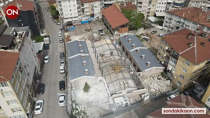 Molla Yegan Medresesinde yol yarılandı