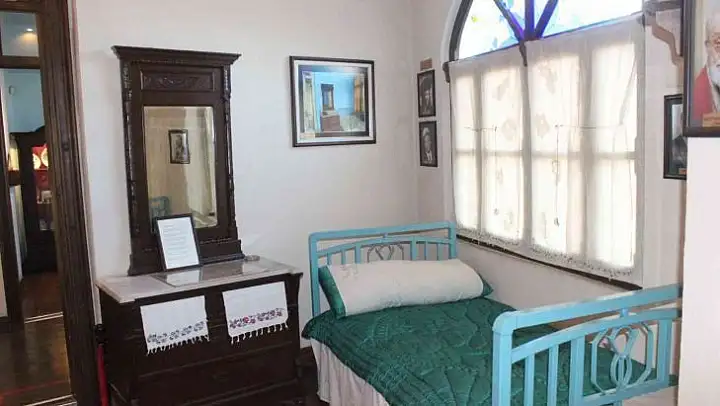 Necip Fazıl Kısakürek 'Otel Odaları' şiirini bu odada yazdı
