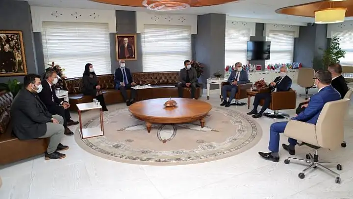 Nilüfer Belediyesi Elmalı ile kardeş oldu