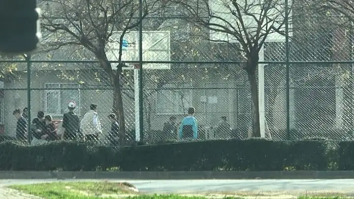 (Özel) Kısıtlamayı deldiler, maç yapıp oyunlar oynadılar