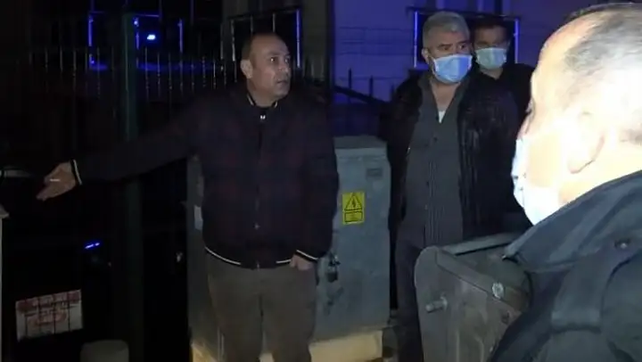 (Özel) Sigara içip, yangını izlemek için ısrarcı olunca ceza yedi