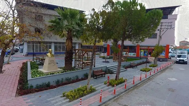Paşaköy Mahalle Meydanı yenilendi