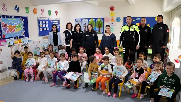 Polis amcalar çocukları unutmadı