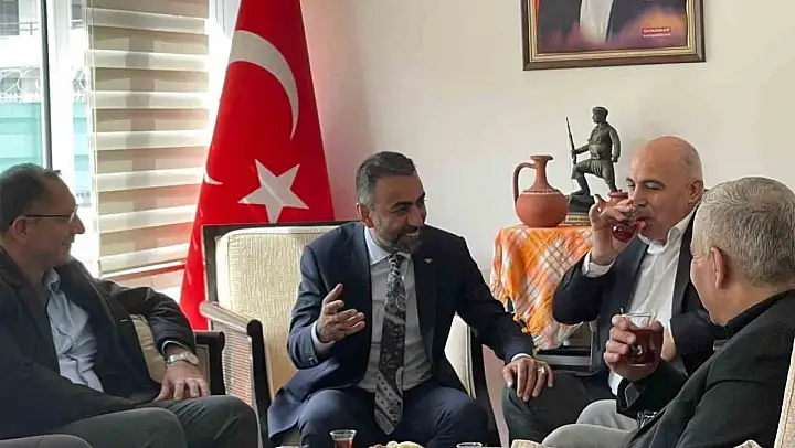 Rıdvan Eşin Ankara'da Aydınlıla'la buluştu