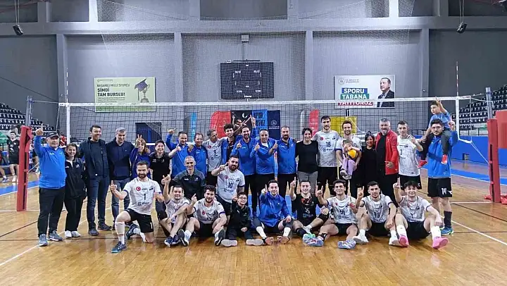 Sağlıkspor 2. Lig'e yükseldi