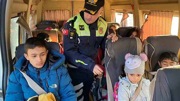 Salihli'de okul servislerine sıkı denetim