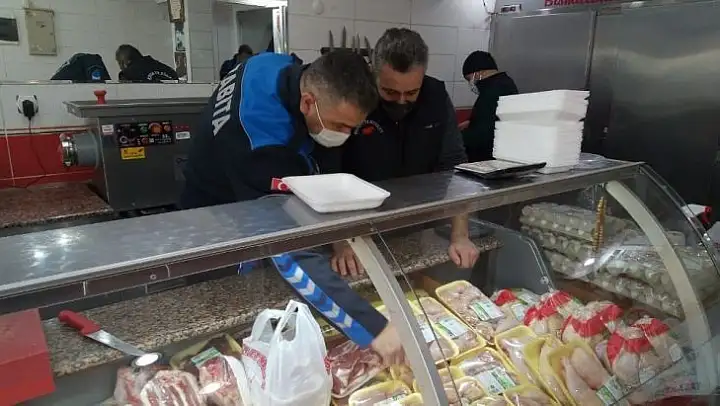 Salihli zabıtasından kasap denetimi
