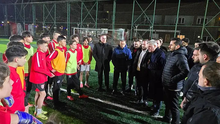 Şampiyon Zaferspor'a Başkan Kurtuluş'tan tebrik