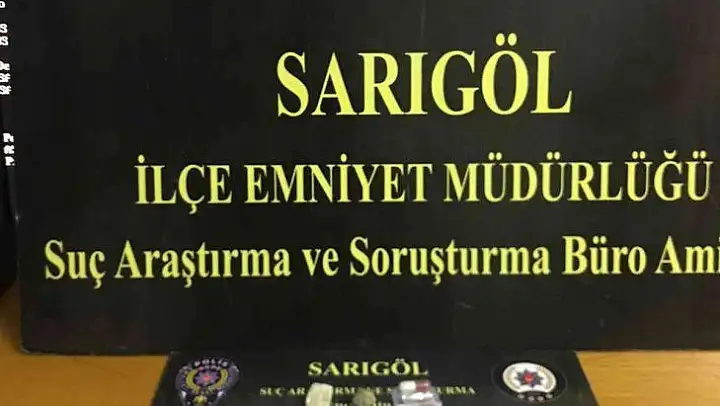 Sarıgöl'de emniyet ekipleri çok sayıda uyuşturucu madde ele geçirdi