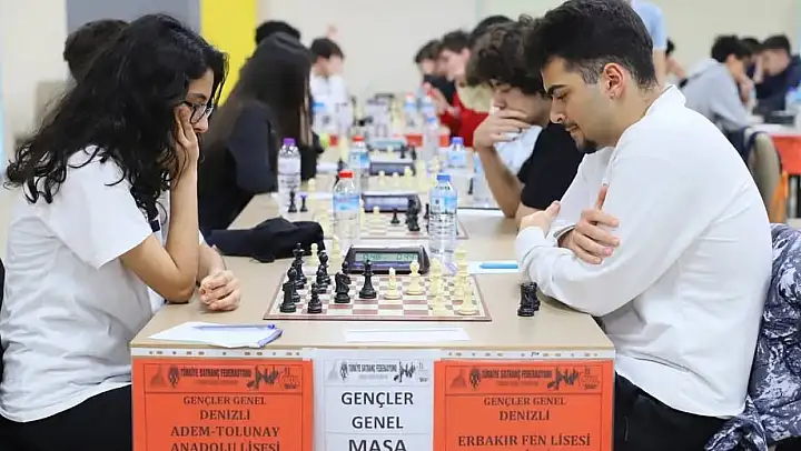 Satranç grup şampiyonası heyecanı Denizli'de yaşandı