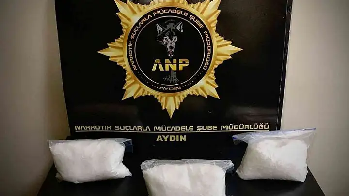 Ses siteminde saklı bulunan 3 kilo uyuşturucu ele geçirildi